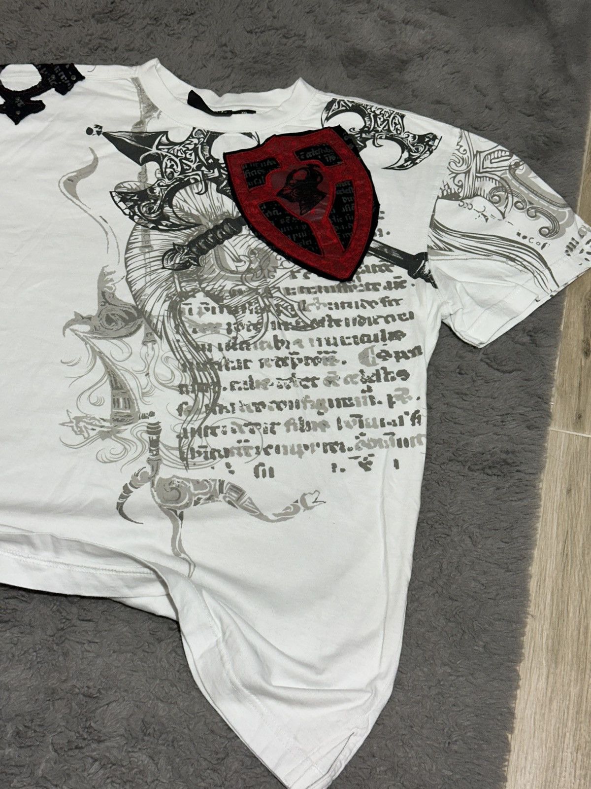 Affliction Vintage Raw Blue "Knight’s Crest" Graphic Tee Size US XL / EU 56 / 4 - 3 Thumbnail
