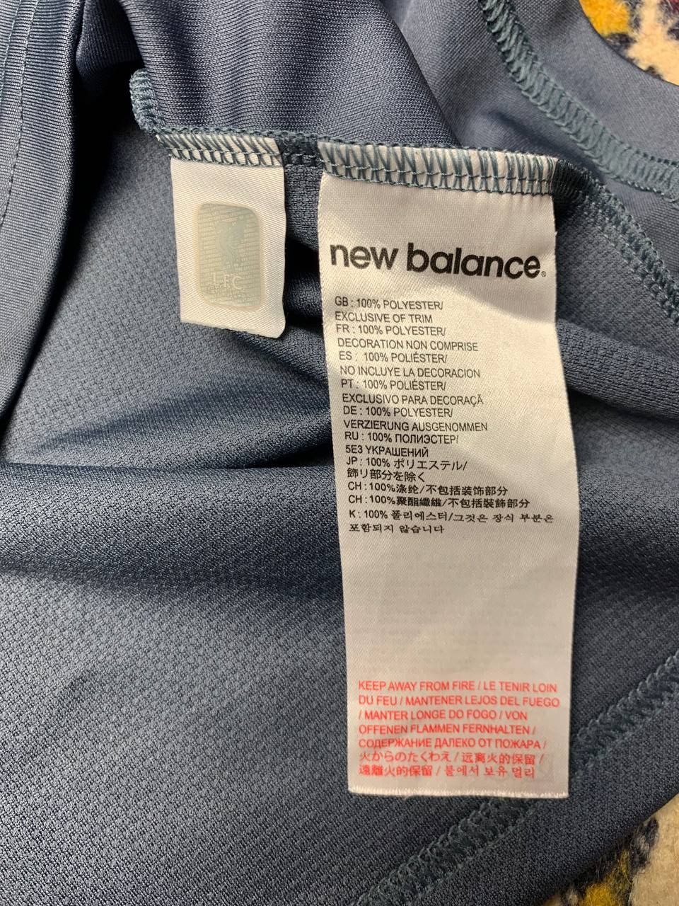 New Balance 2017-18 Liverpool New Balance Training Football Jersey Size US M / EU 48-50 / 2 - 3 Thumbnail