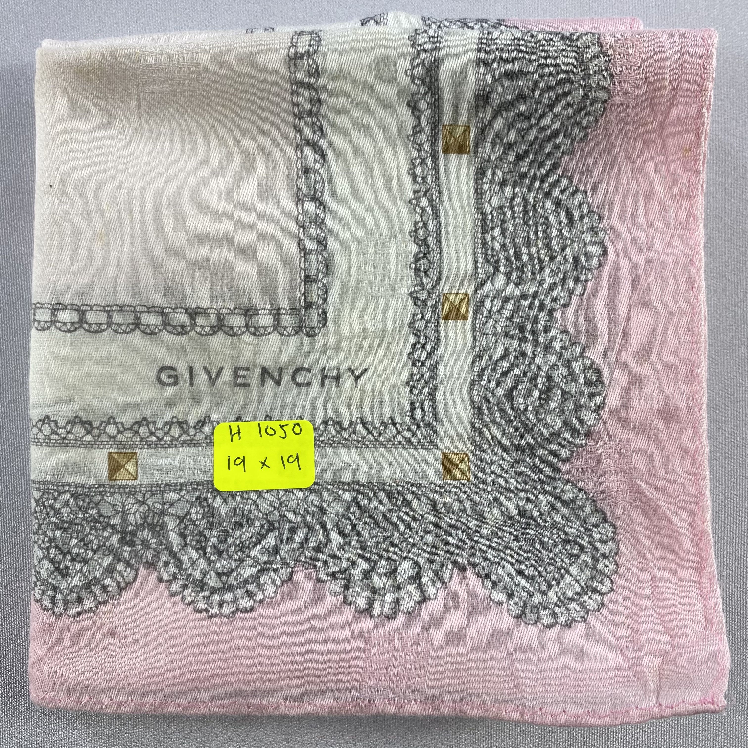 Vintage Givenchy Bandana/ Handkerchief / Neckerchief Size ONE SIZE - 5 Thumbnail