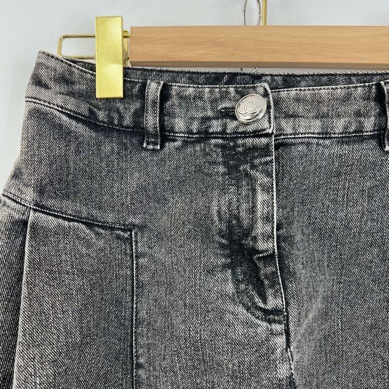 Chanel Chanel 23c gray denim denim shorts Size 42" / US 20 - 3 Thumbnail