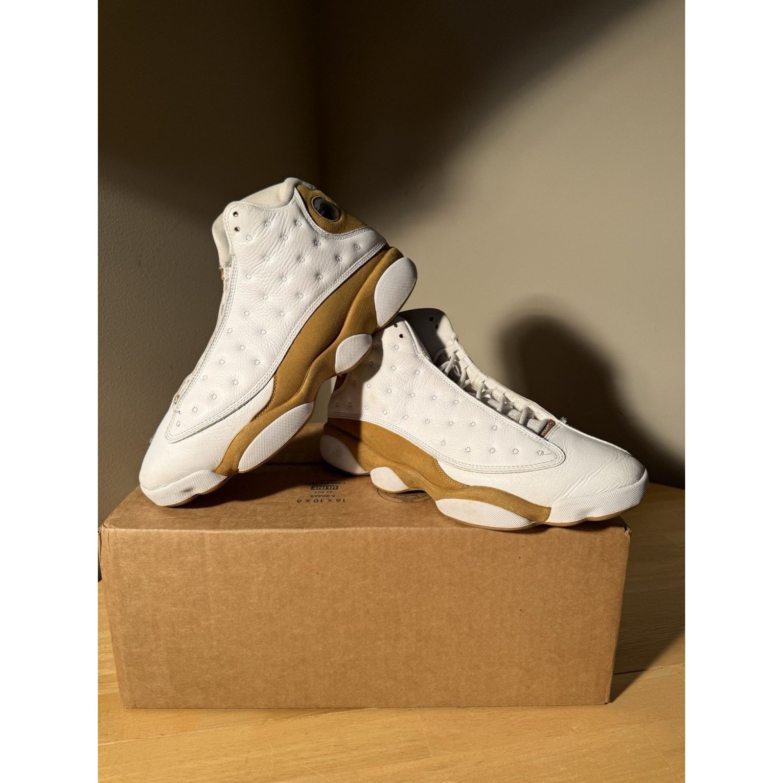 Jordan Brand Size 10.5 - Air Jordan 13 Retro 2023 Wheat No Box Size US 10.5 / EU 43-44 - 2 Thumbnail