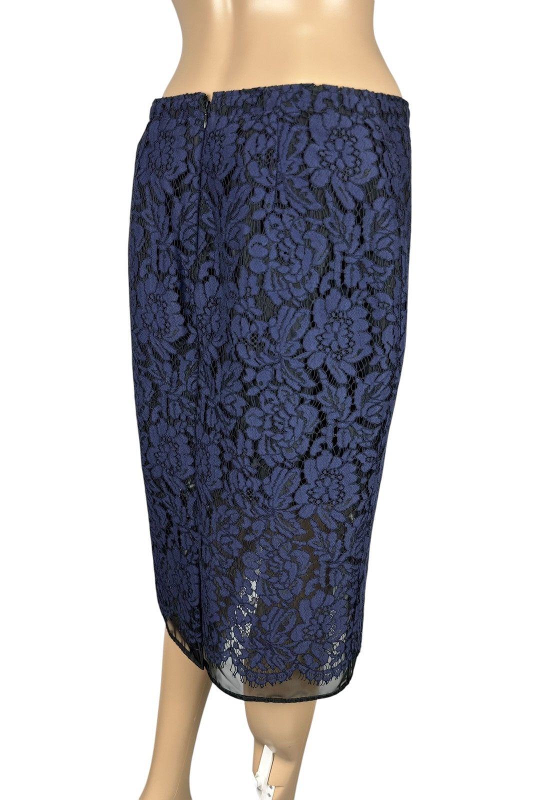 MSGM MSGM Skirt Knee-Length Lace Embroidery Floral Wool Polyester Size 27" / US 4 / IT 40 - 7 Thumbnail