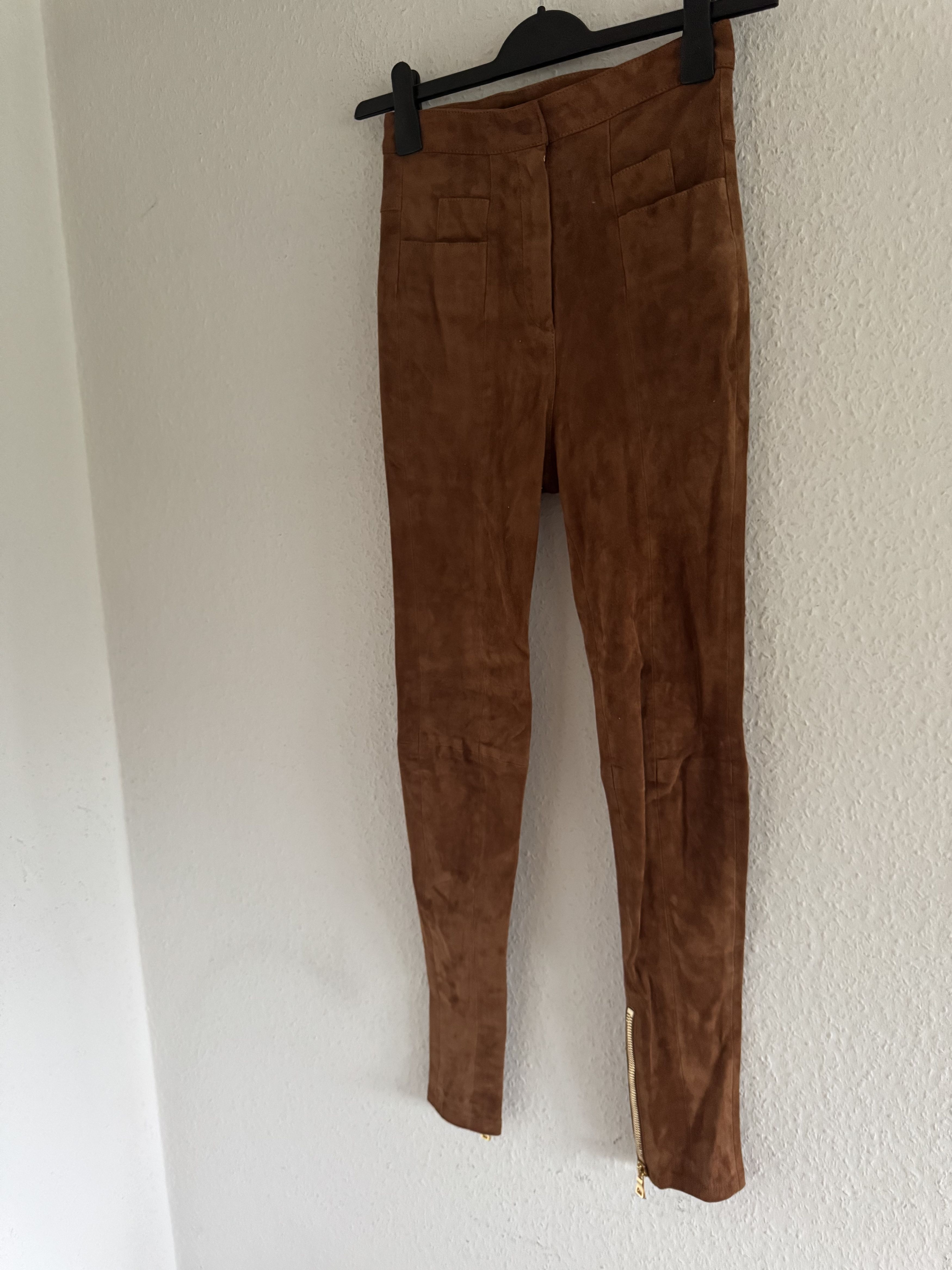 Balmain Suede High-Waist Trousers Size US 26 / EU 42 - 2 Thumbnail