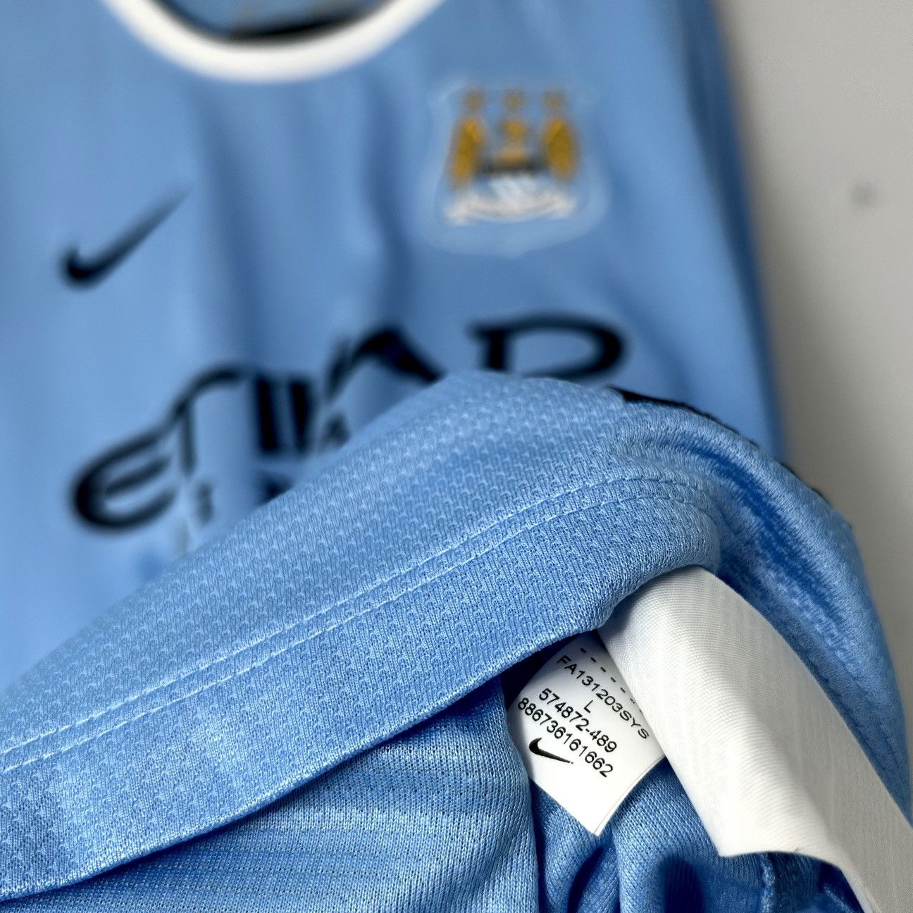 Nike 2013 2014 Manchester City Nike Home Kit Long Soccer Jersey Size US L / EU 52-54 / 3 - 5 Thumbnail
