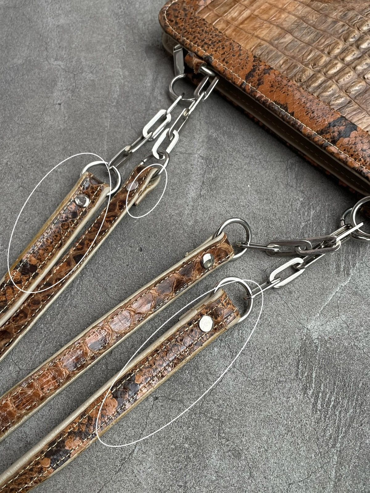 Vintage Shaped Crocodile’s Ridge & Python Snakeskin: Genuine Vintage Size ONE SIZE - 15 Thumbnail