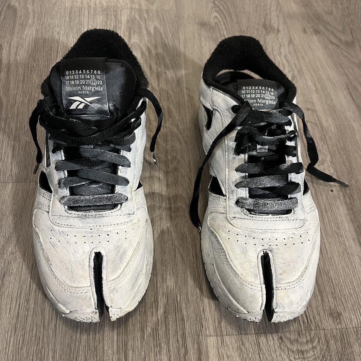 Maison Margiela X Reebok Split Toe Tabi Paint Effect Shoes