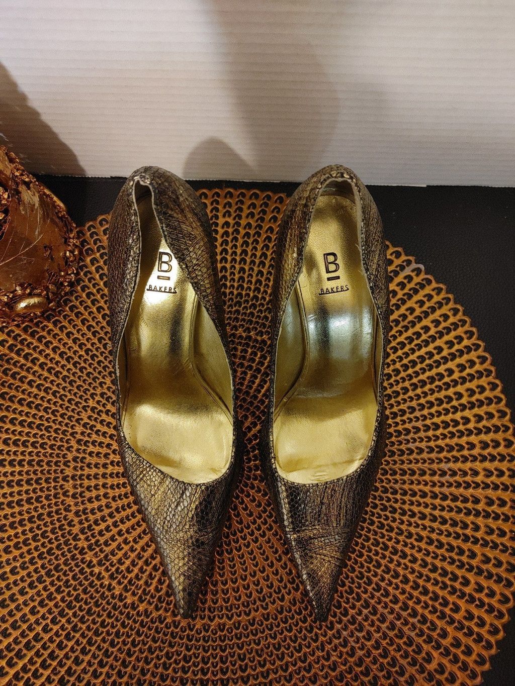 Ted Baker Ted Baker Suri Heels Size 6B Size US 6 / IT 36 - 2 Thumbnail