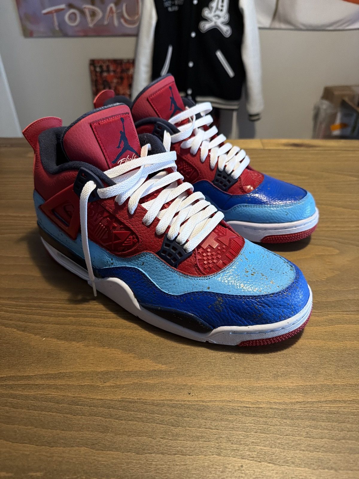 Jordan Brand Jordan 4 FIBA Size US 12.5 / EU 45-46 - 1 Thumbnail