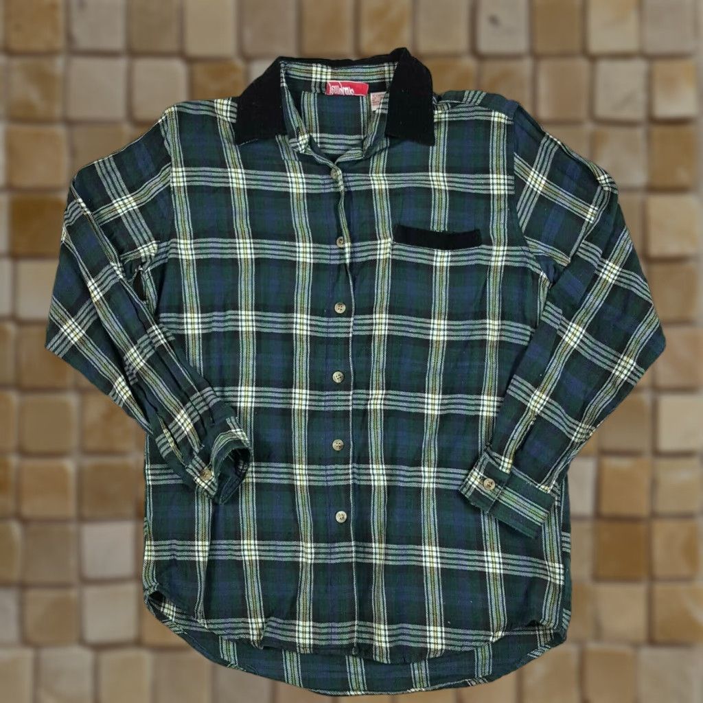 Vintage Vintage 80s Green Plaid Flannel Womens Medium Long Sleeve Preppy Button Up Shirt Size M / US 6-8 / IT 42-44 - 1 Thumbnail