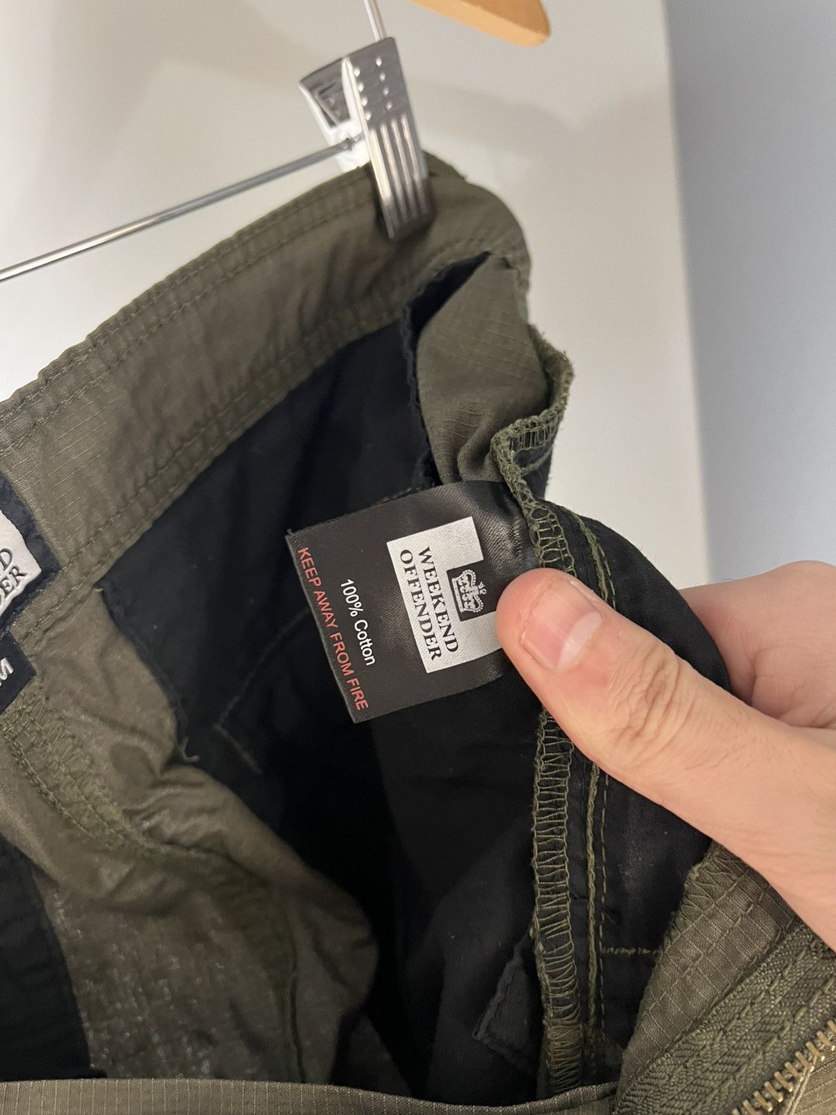 Weekend Offender VINTAGE WEEKEND OFFENDER MULTIPICKET CASUAL SHORTS Y2K 90s Size US 32 / EU 48 - 15 Thumbnail