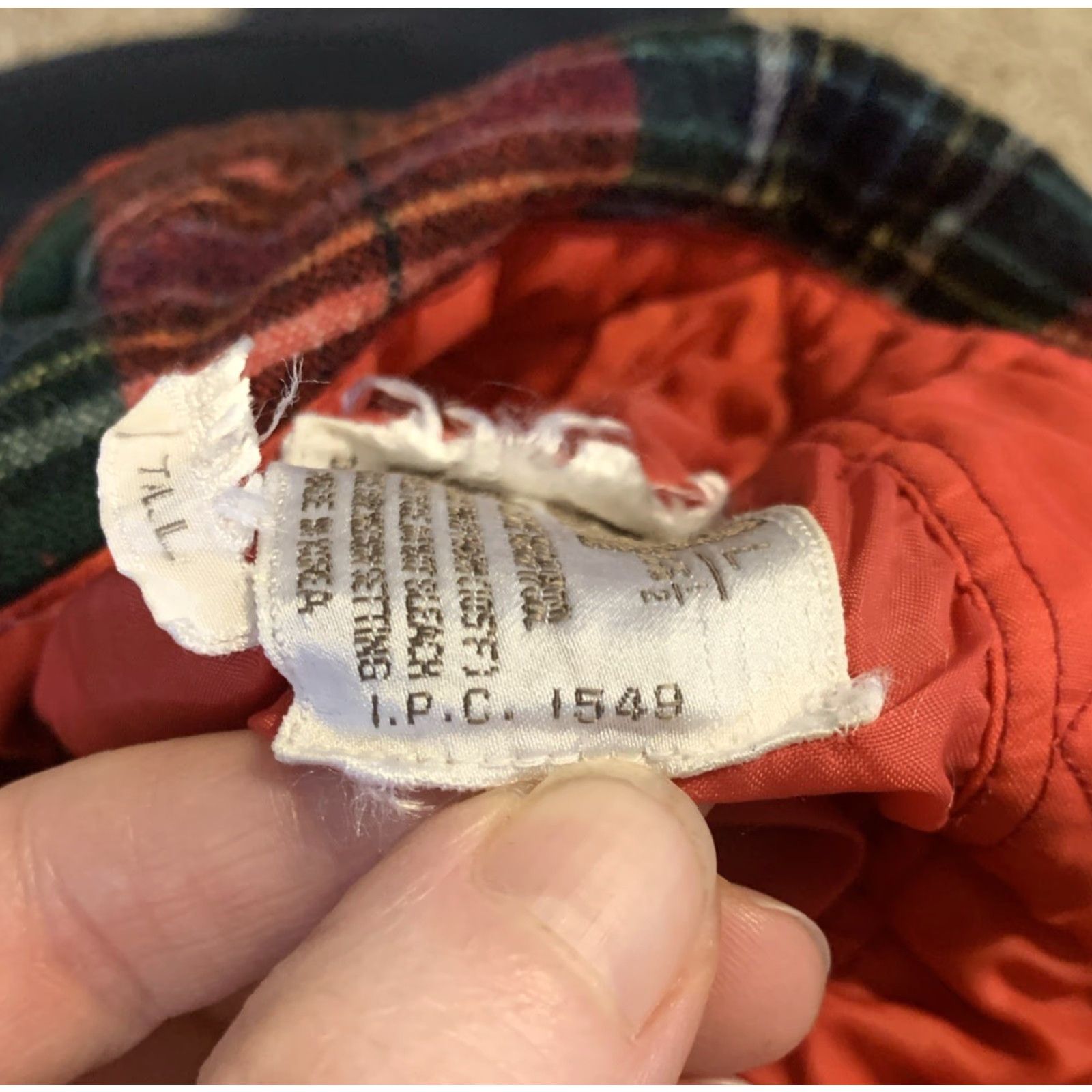 Vintage VINTAGE Montgomery Ward Flannel Shirt Plaid Red Button-Front Mens M Long Sleeve Casual 16-16.5 Tall Large Look Hippy Size US M / EU 48-50 / 2 - 8 Thumbnail