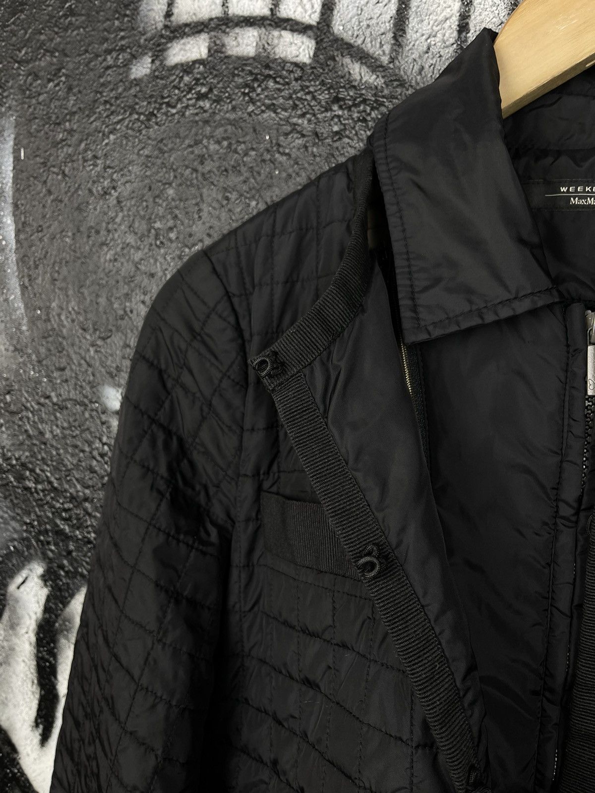 Weekend Max Mara Weekend x Max Mara Black Quilted Jacket Women’s Size 6 Size S / US 4 / IT 40 - 10 Thumbnail
