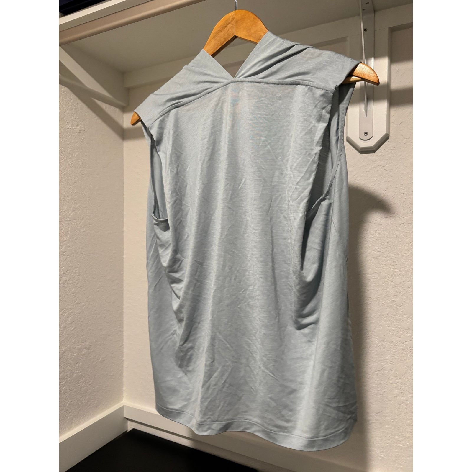 Cos COS DRAPED V-NECK TOP Sz M Size M / US 6-8 / IT 42-44 - 9 Thumbnail