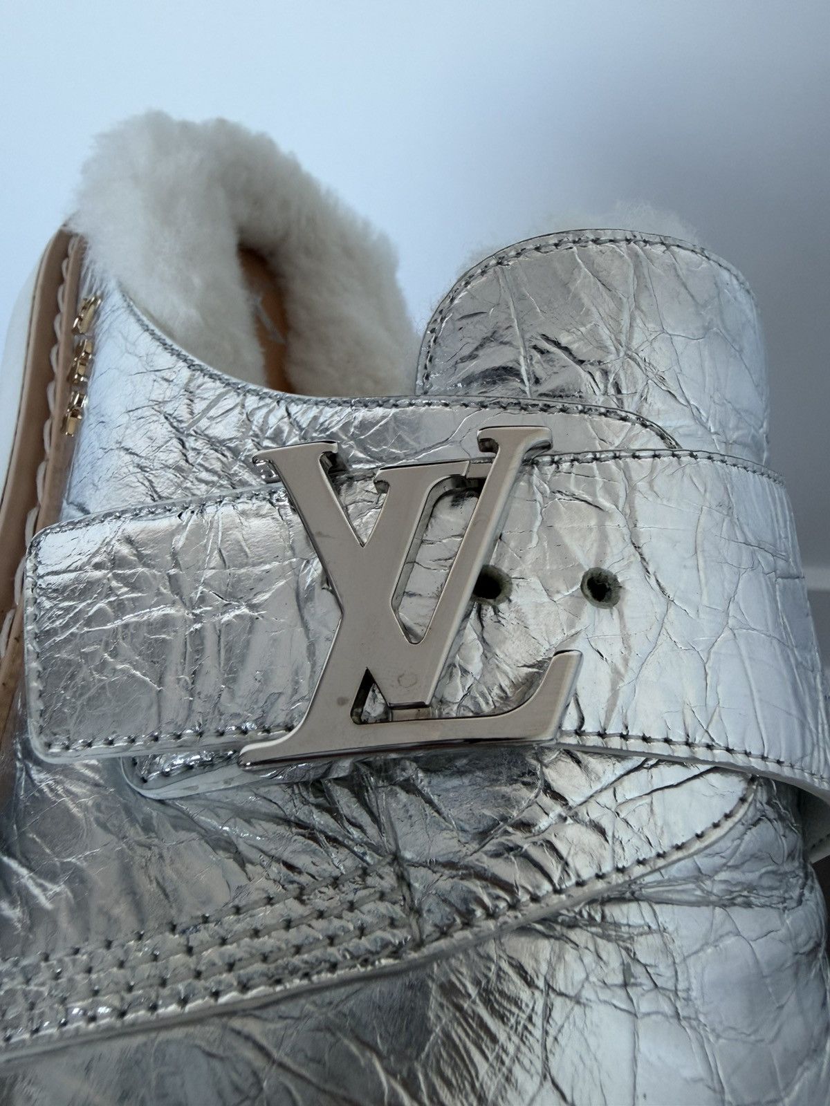 Louis Vuitton Easy Mule Shearling Size US 11 / EU 44 - 3 Thumbnail