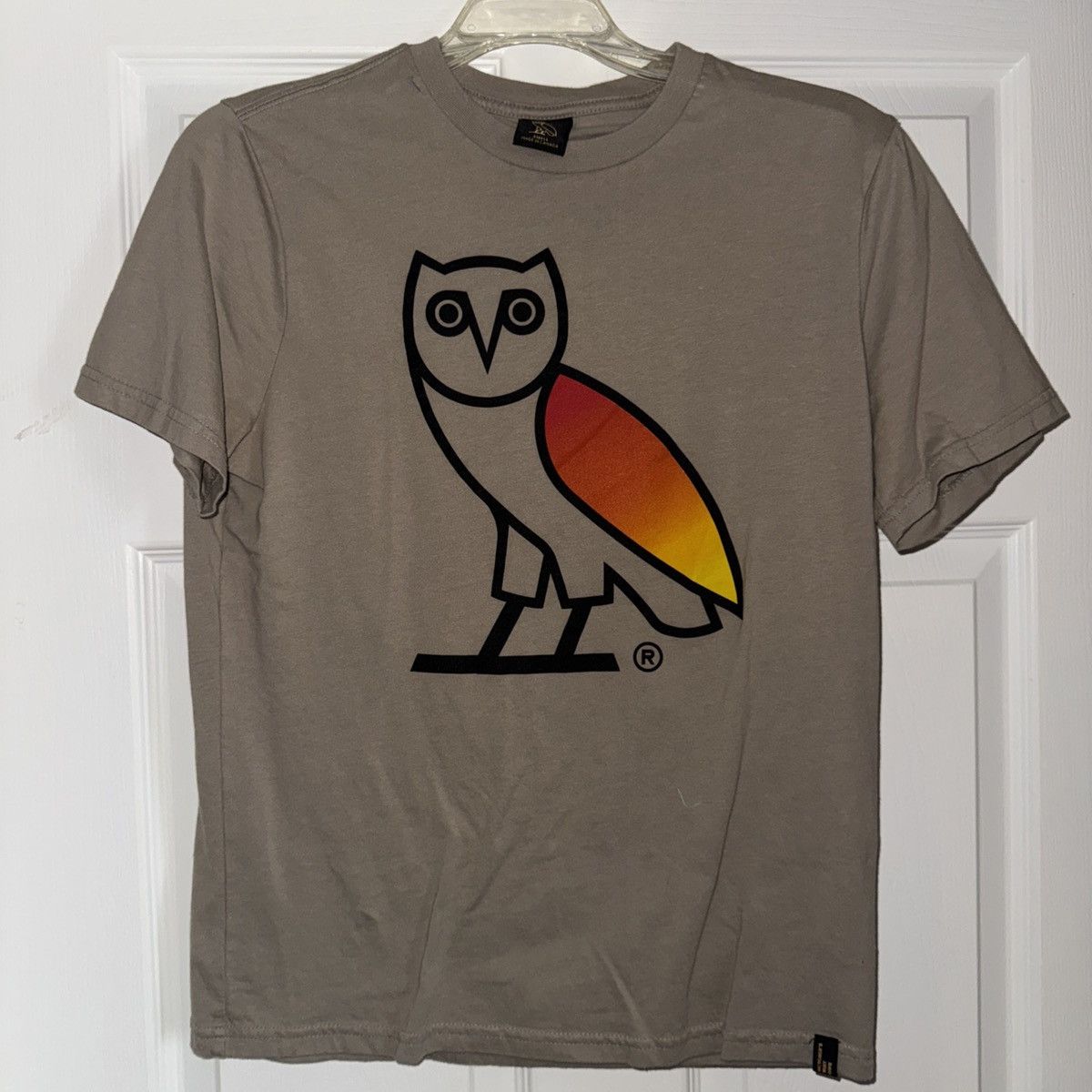 Drake Octobers Very Own OVO Beige Gradient Tshirt Size US S / EU 44-46 / 1 - 1 Thumbnail