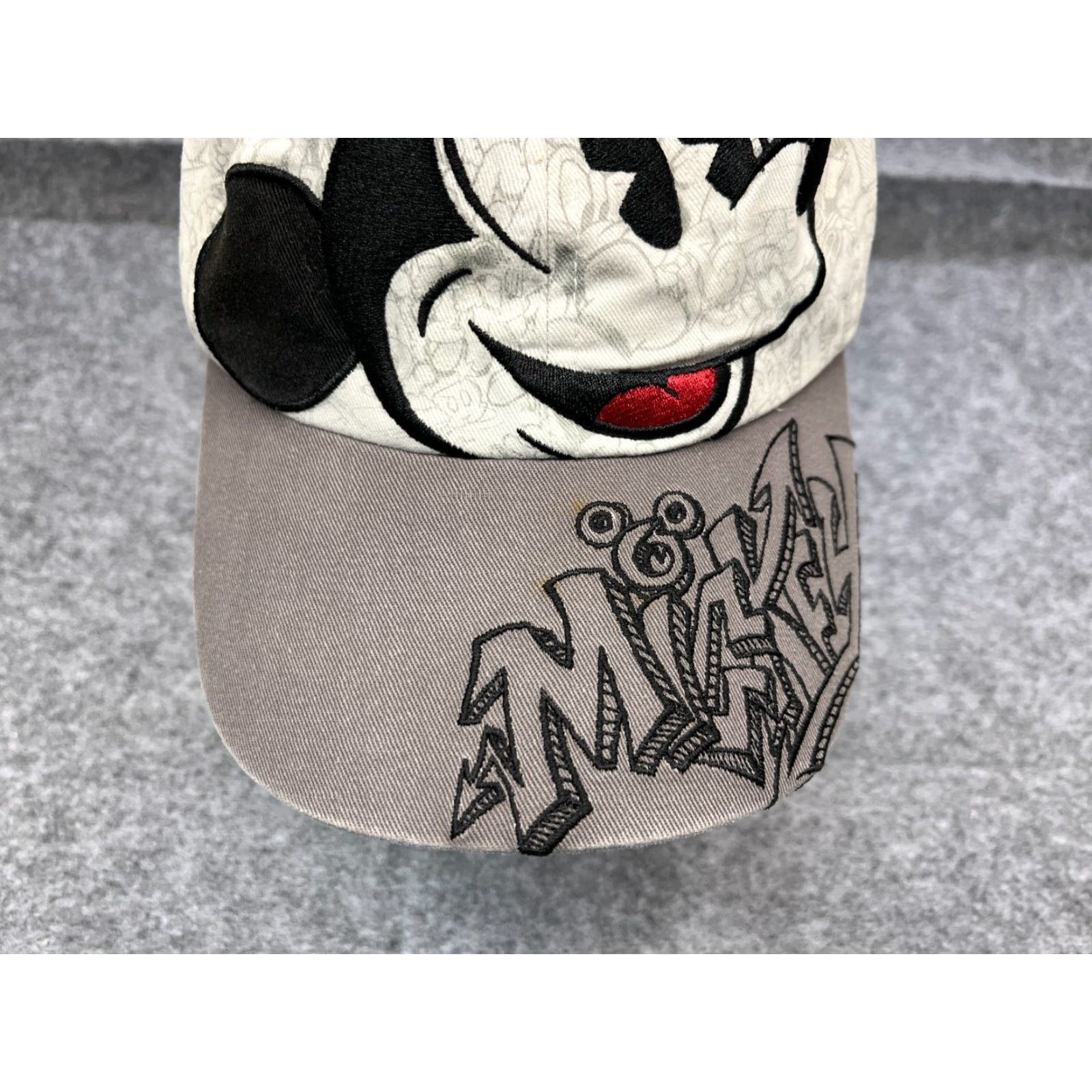 Disney VINTAGE Disney Walt Disney World Mickey Mouse Hat Cap Strap Back Adult White Cotton Graffiti Baseball Cap Unisex Size ONE SIZE - 3 Thumbnail