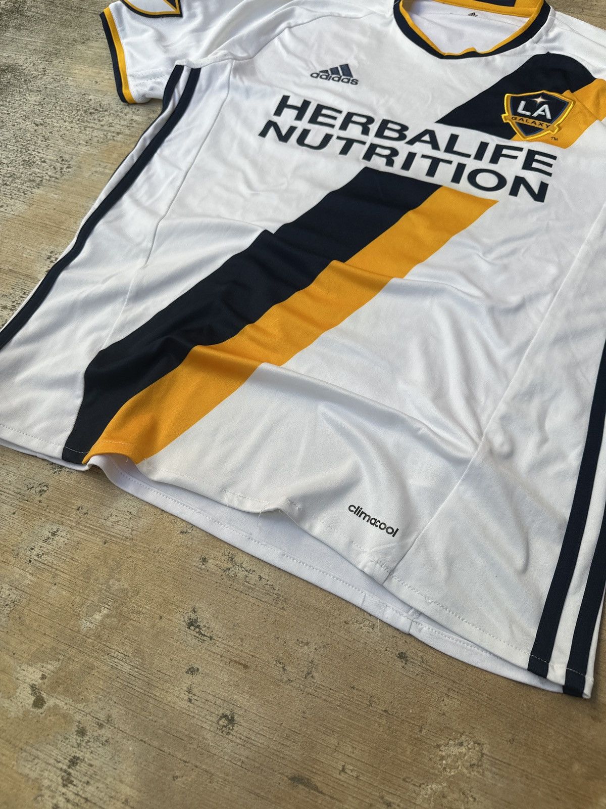 Adidas × Vintage Adidas Herbalife Nutrition LA Galaxy Soccer Jersey Size US M / EU 48-50 / 2 - 2 Thumbnail