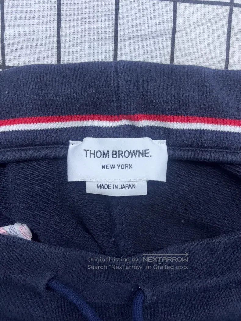 Thom Browne Thom Browne size 5 Classic preppy style four-stripe drawstr Size US 43 - 5 Thumbnail
