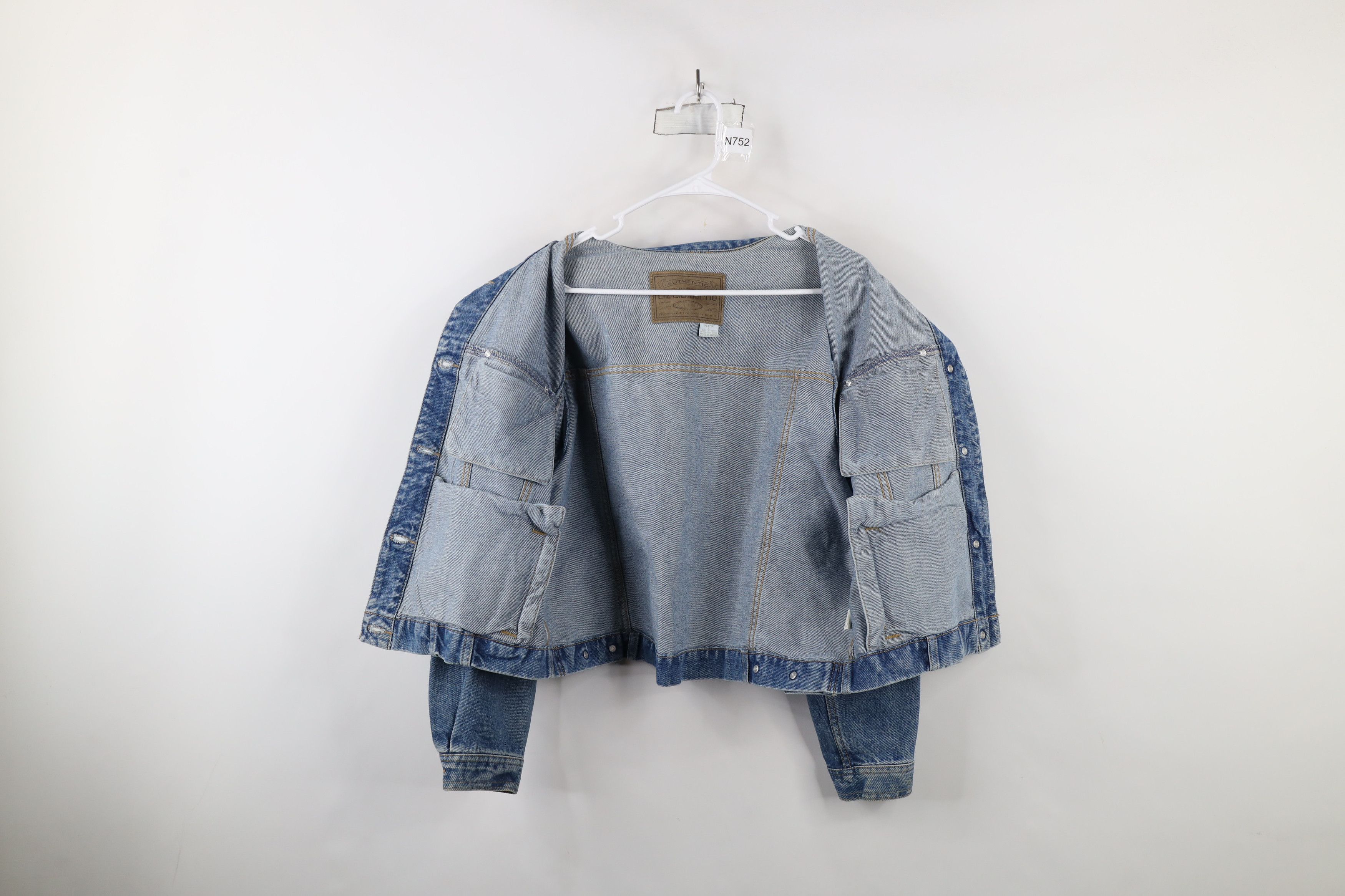 Vintage Vintage 90s Streetwear Distressed Denim Jean Trucker Jacket Size L / US 10 / IT 46 - 9 Thumbnail