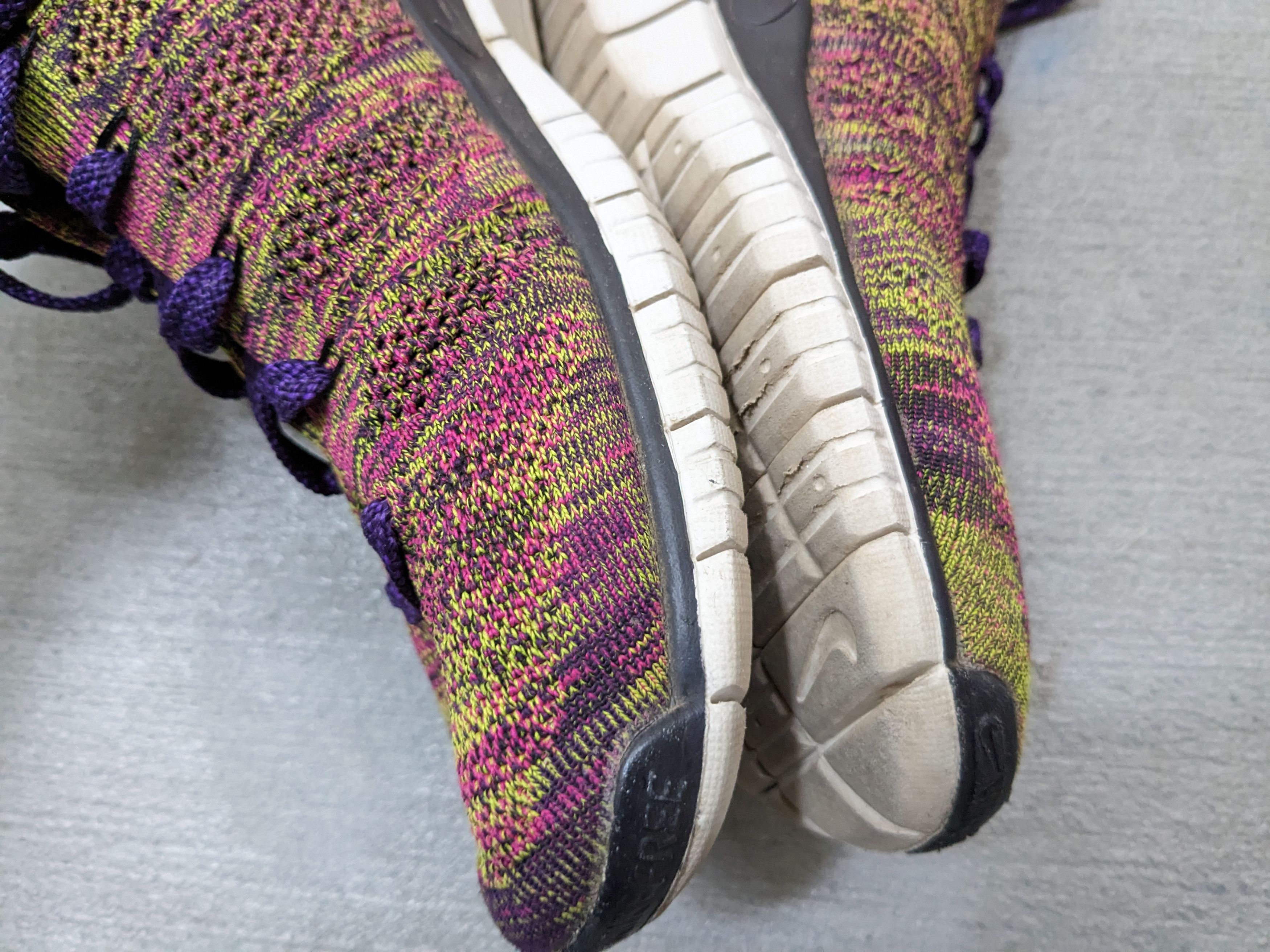 Nike Nike Free Flyknit Chukka 9.5 Purple Fireberry 639700-501 Size US 12 / EU 45 - 7 Thumbnail