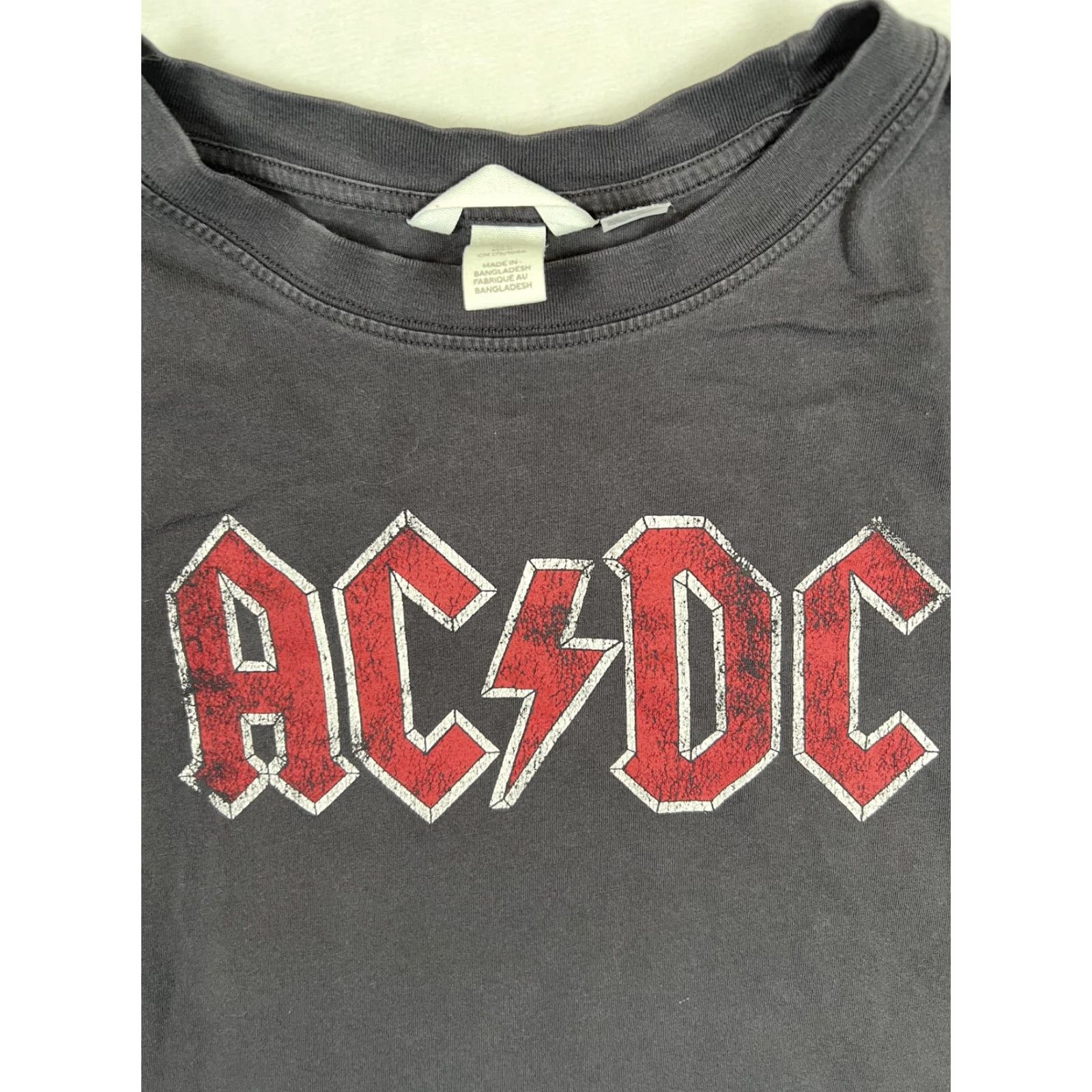 H&M AC/DC T-Shirt Womens L Black Back In Black World Tour H&M Band Graphic Rock Size L / US 10 / IT 46 - 4 Thumbnail
