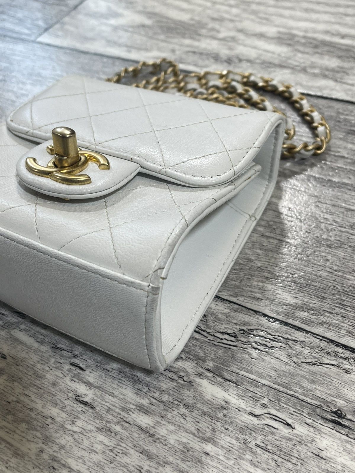 Chanel CHANEL Mini Shoulder Bag, Matelasse, Pearl Chain, Lambskin Size ONE SIZE - 4 Thumbnail