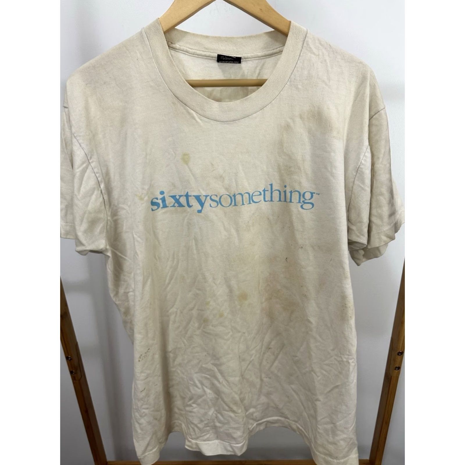 Vintage VTG 90s Sixty Something Novelty Single Stitch Birthday Age T-Shirt Size XL Shirt Mens Cream Size US XL / EU 56 / 4 - 5 Thumbnail