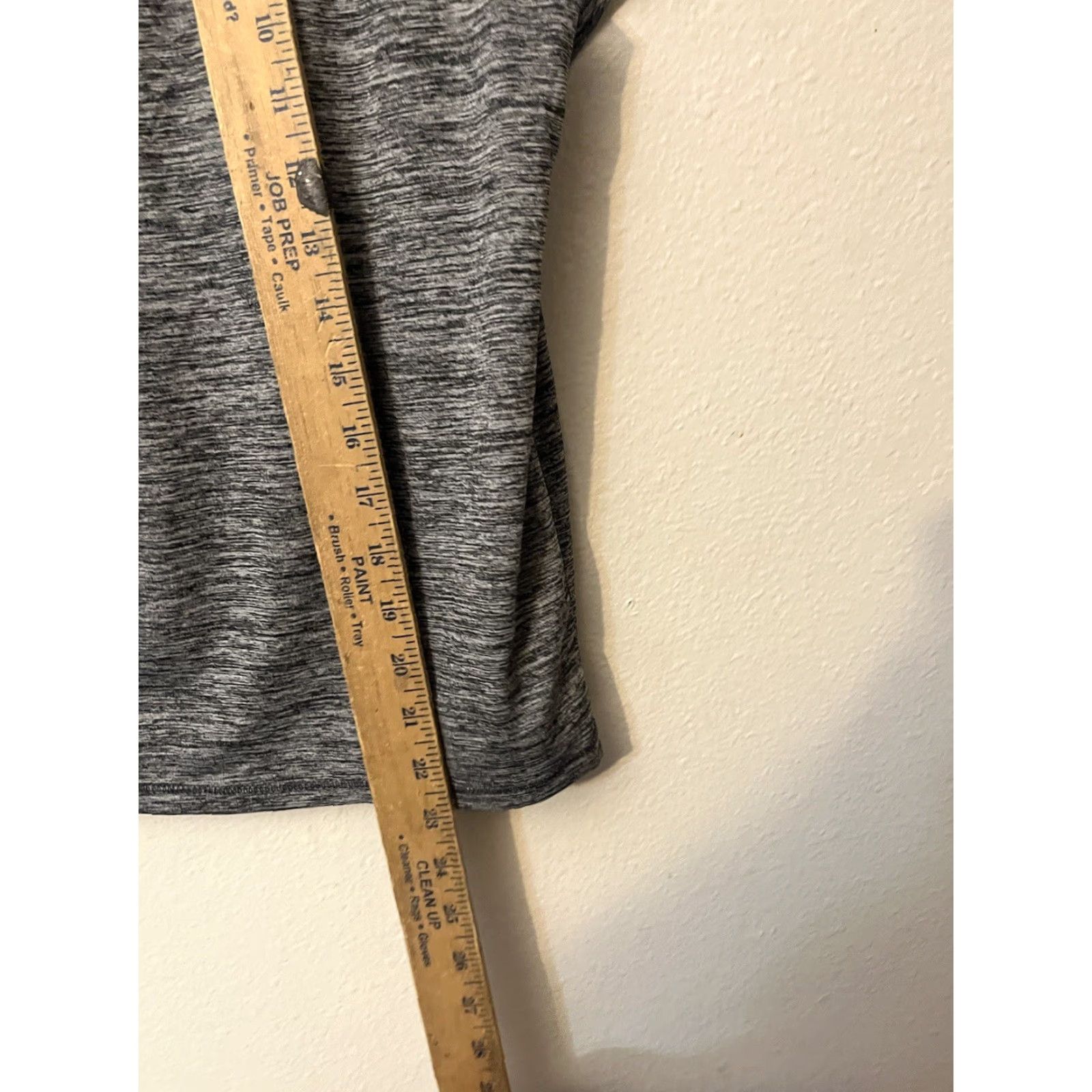 Reebok Reebok Women's Grey Workout Shirt Size Large Open Back Size L / US 10 / IT 46 - 5 Thumbnail