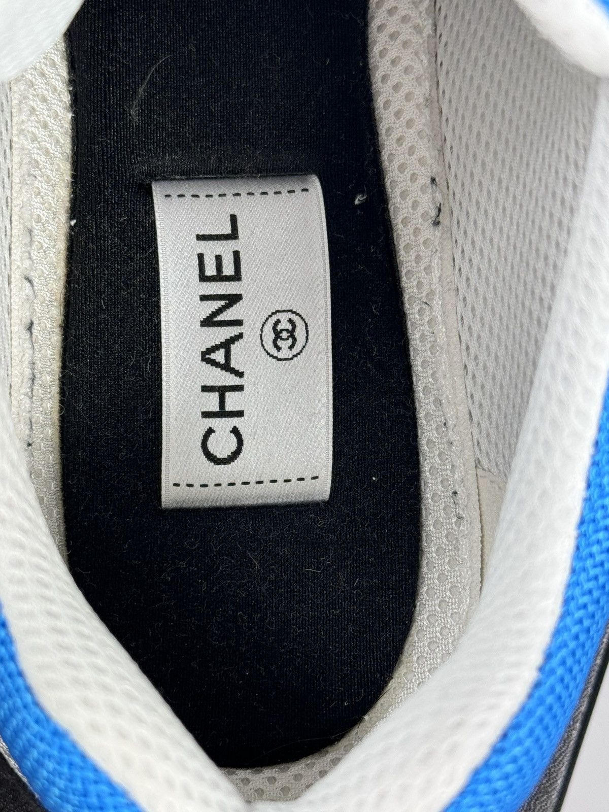 Chanel CHANEL BLUE LOGO SNEAKERS (RARE) Size US 10 / EU 43 - 9 Thumbnail