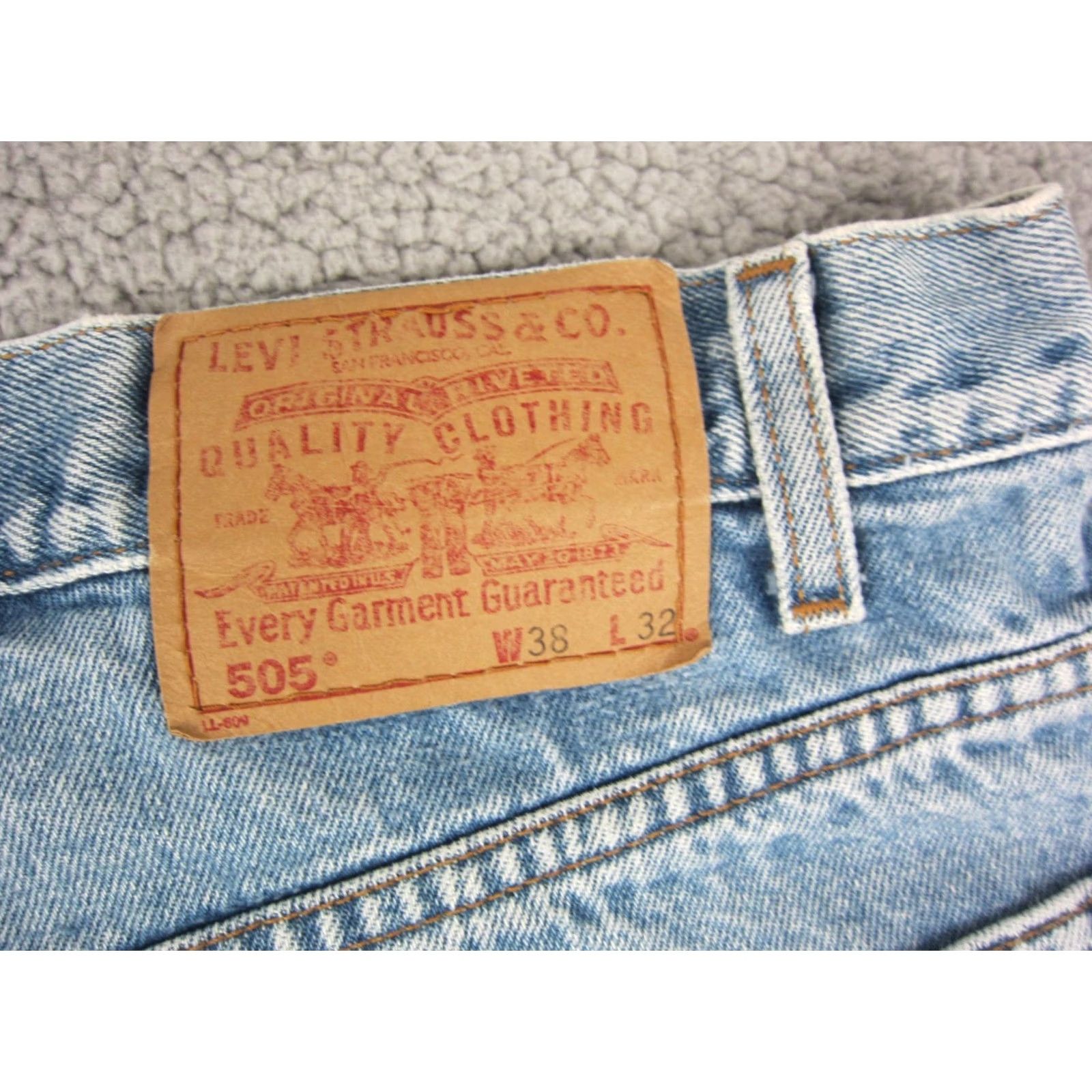 Levi's VINTAGE Levi's Jeans Mens 38x32 505 Straight Denim Blue 90s Regular Fit" Size US 38 / EU 54 - 5 Thumbnail