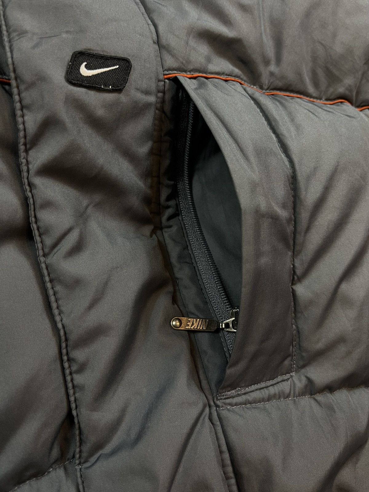 Nike 90’s NIKE RETRO CENTRAL SWOOSH LOGO DOWN PUFFER JACKET Y2K Size US M / EU 48-50 / 2 - 10 Thumbnail
