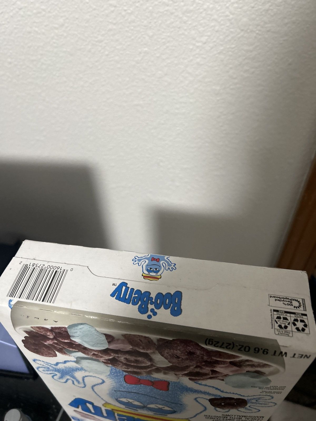 Kaws factory-sealed KAWS x Boo Berry cereal box Size ONE SIZE - 3 Thumbnail