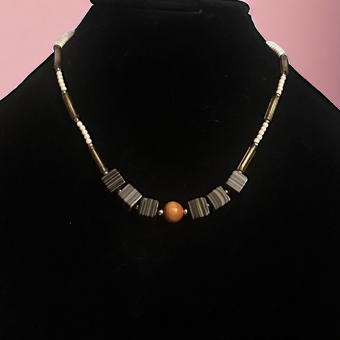 Vintage Vintage chunky square bead necklace Size ONE SIZE - 1 Thumbnail