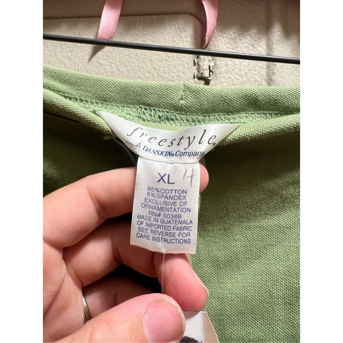 Other Freestyle By Danskin Green Shorts Woman’s Size XL NEW Size 32" / US 10 / IT 46 - 8 Thumbnail