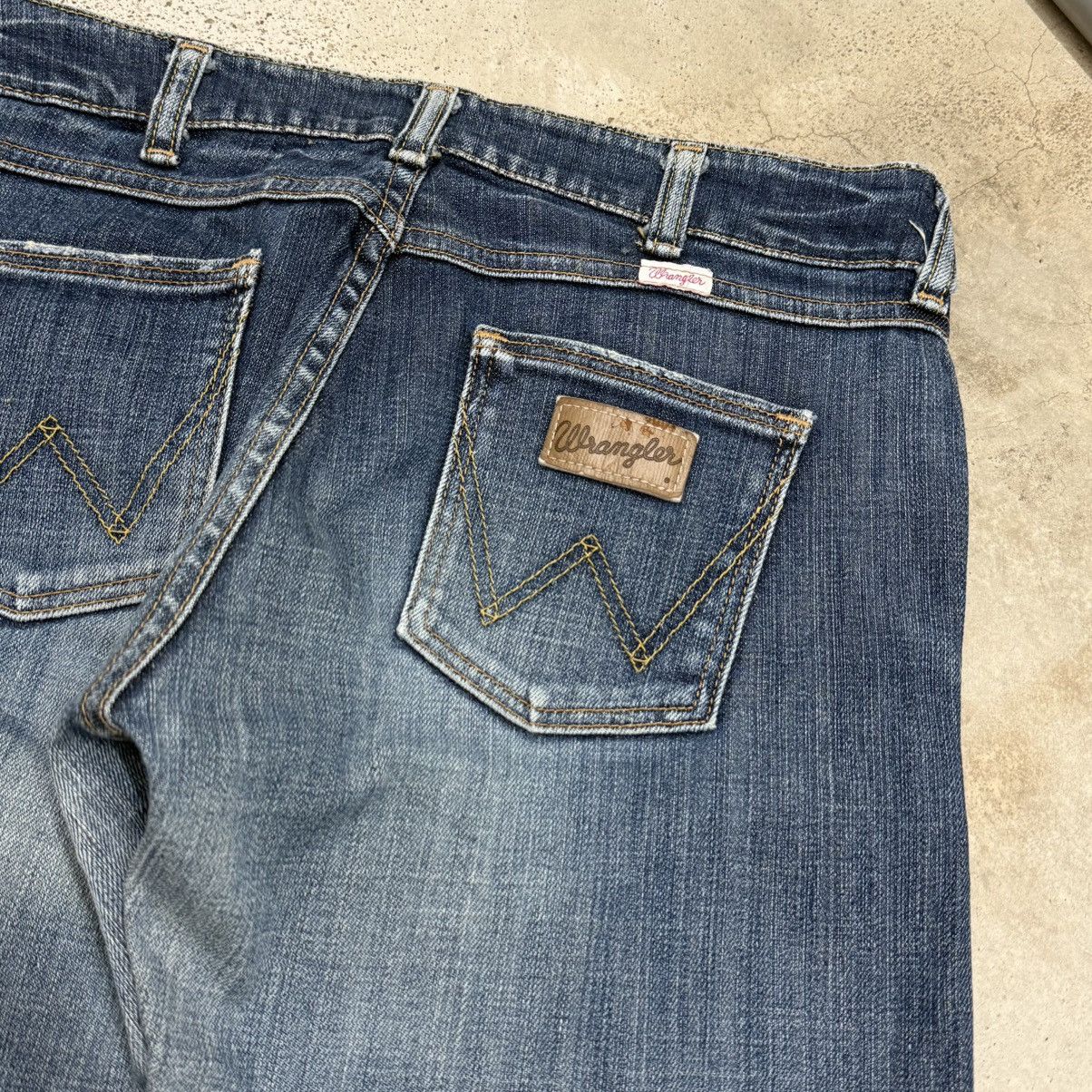 Other Lady Wrangler Whisker Distressed Denim Pants Size 29" - 13 Thumbnail