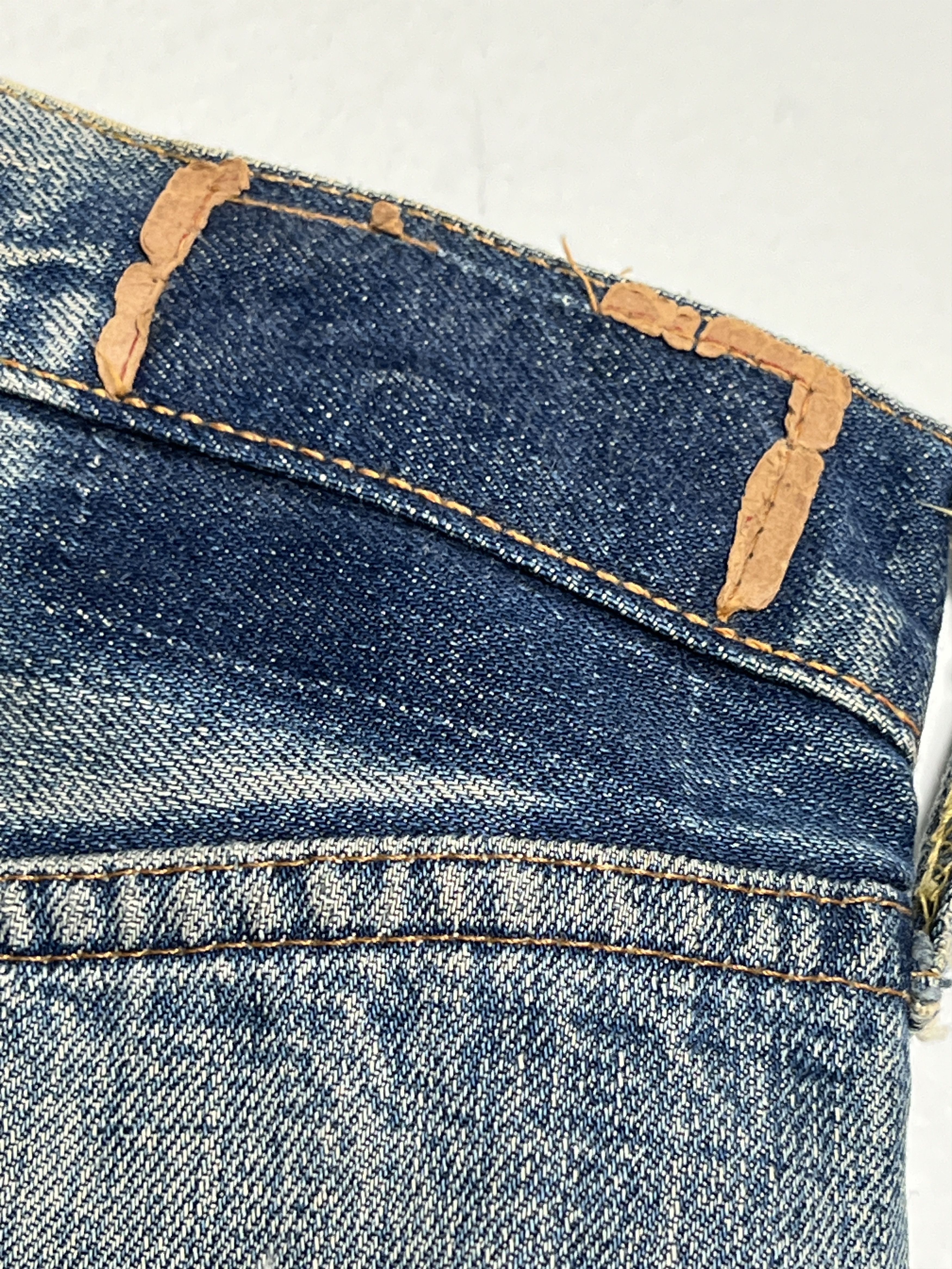 Levi's 1960s Levi's 501 Distressed Redline Selvedge #16 Rivet Jeans Size US 34 / EU 50 - 11 Thumbnail