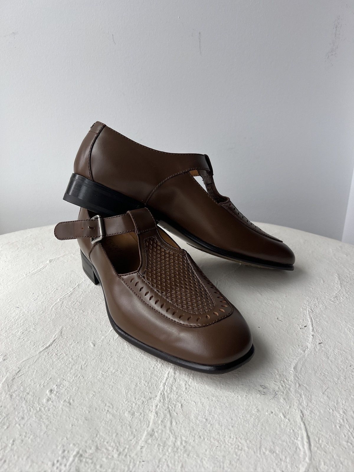 Gucci Gucci Perforated Leather Mary Jane Shoes - Brand New Size US 9 / EU 42 - 6 Thumbnail