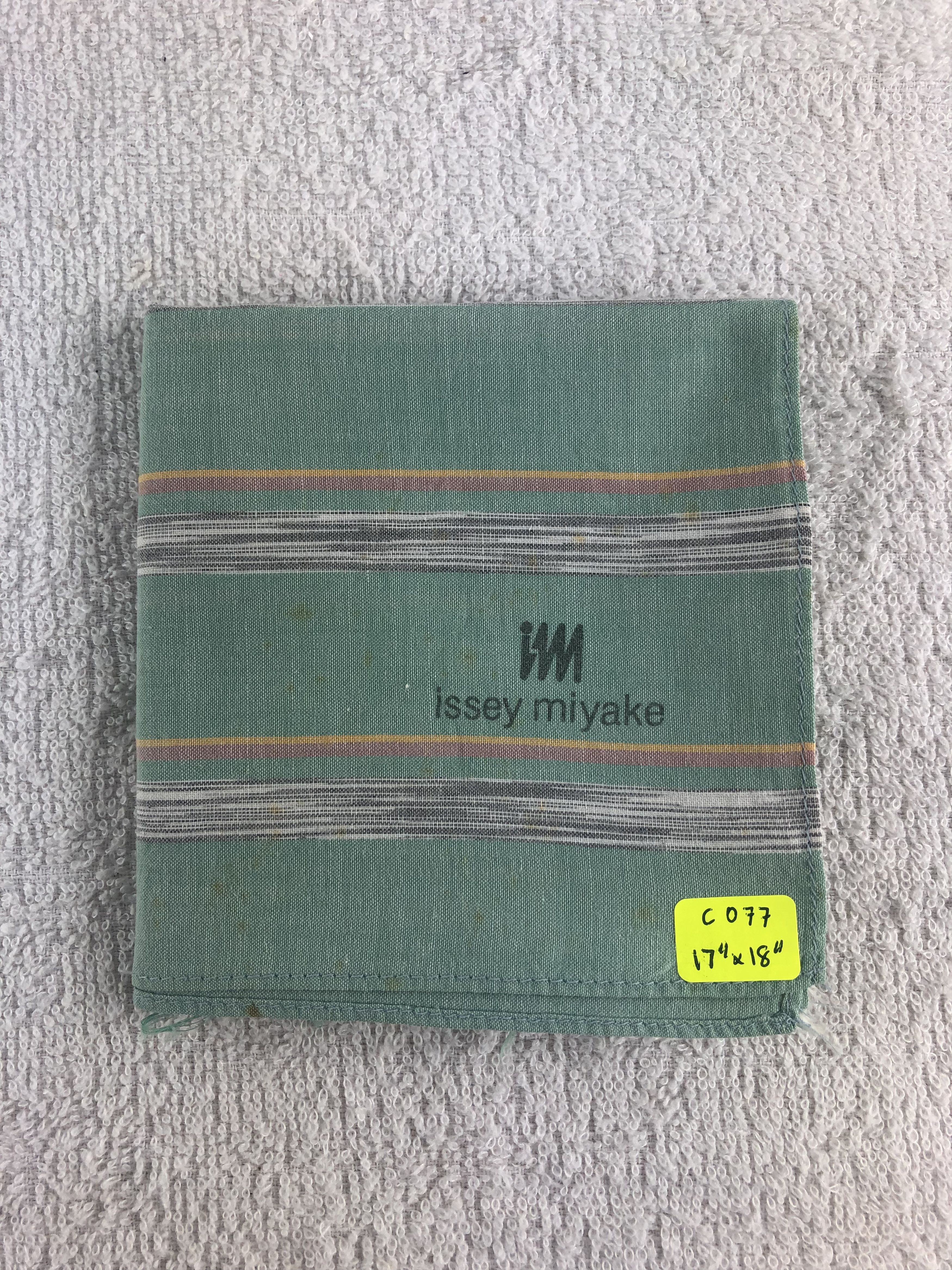 Issey Miyake Issey Miyake Handkerchief / Bandana / Neckerchief C077 Size ONE SIZE - 9 Thumbnail
