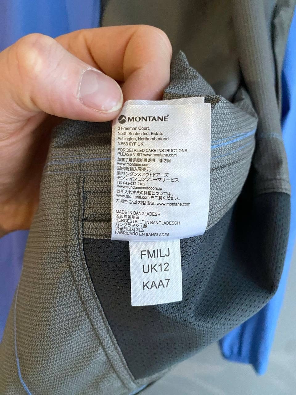 Montane Montane Minimus Women's Lite Waterproof Hooded Jacket M/UK12 Size M / US 6-8 / IT 42-44 - 13 Thumbnail