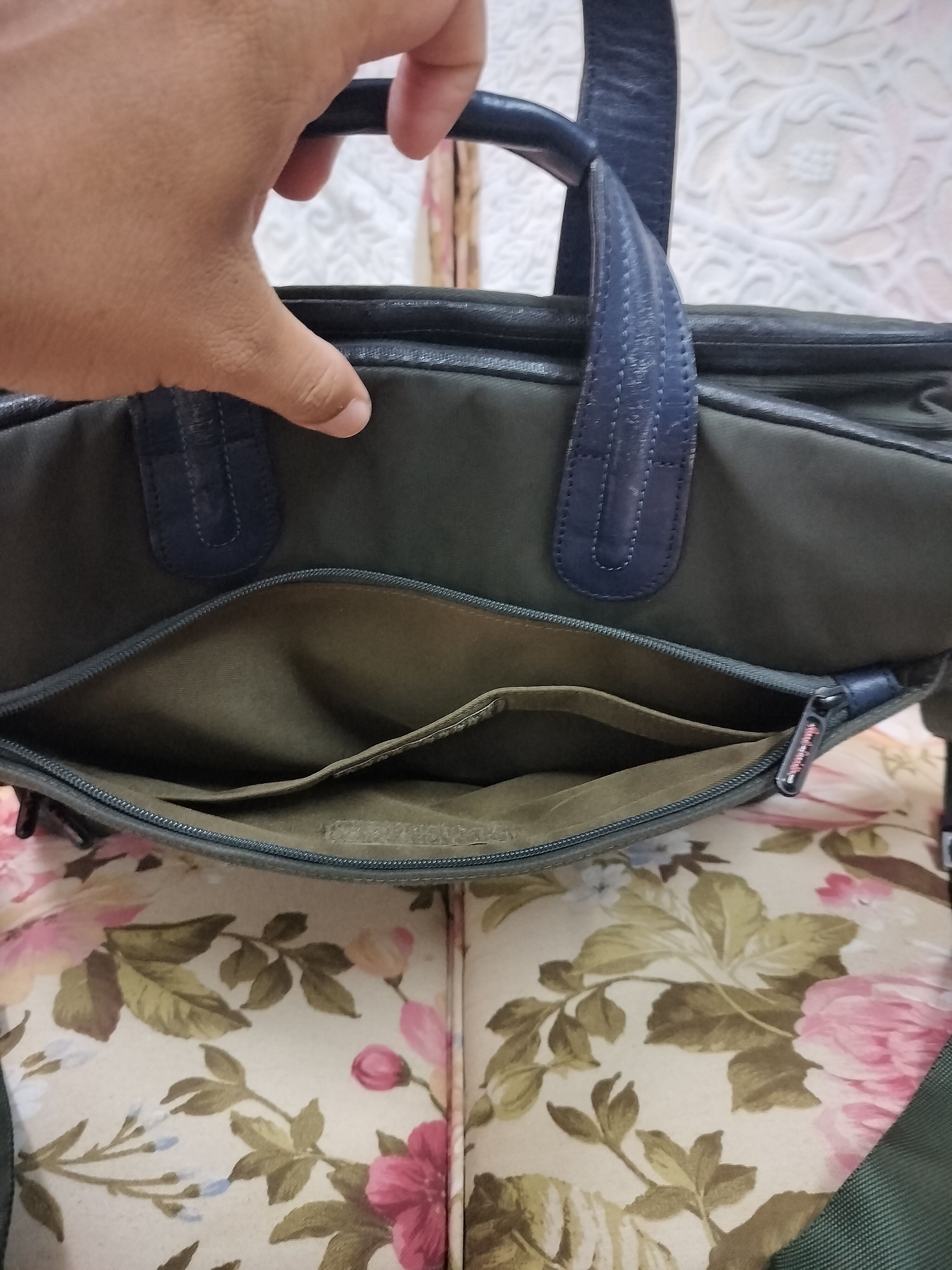 Designer × Paul Smith Paul Smith green colour massenger bag Size ONE SIZE - 13 Thumbnail