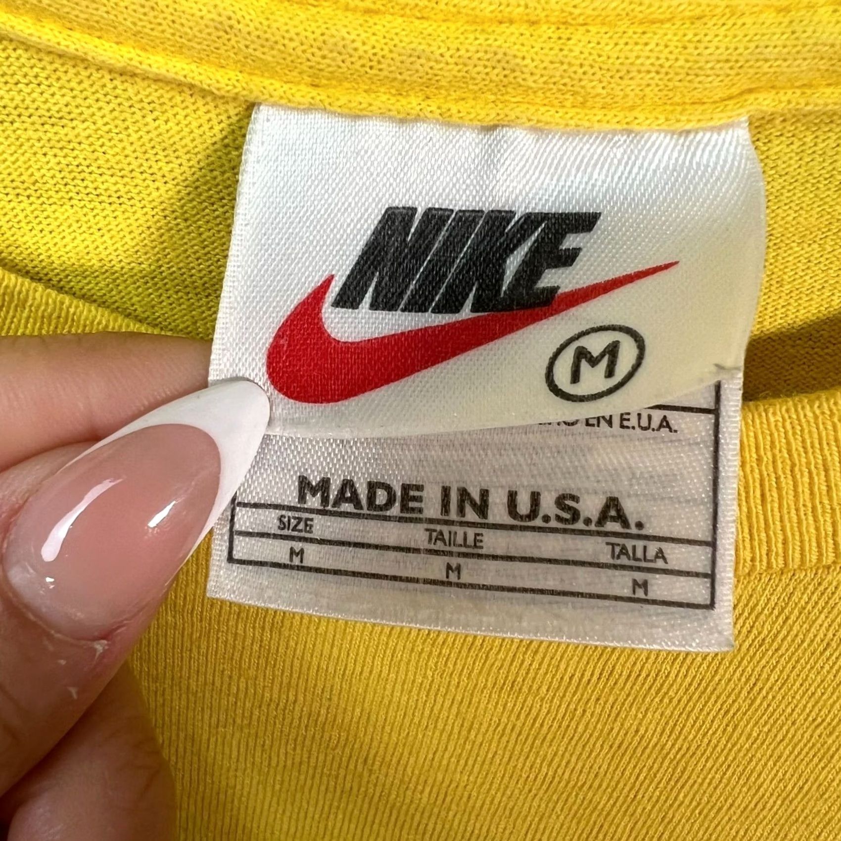 Nike Vintage Nike T-Shirt Mens Size Medium Yellow Air Graphic 90s Made In USA Size US M / EU 48-50 / 2 - 3 Thumbnail