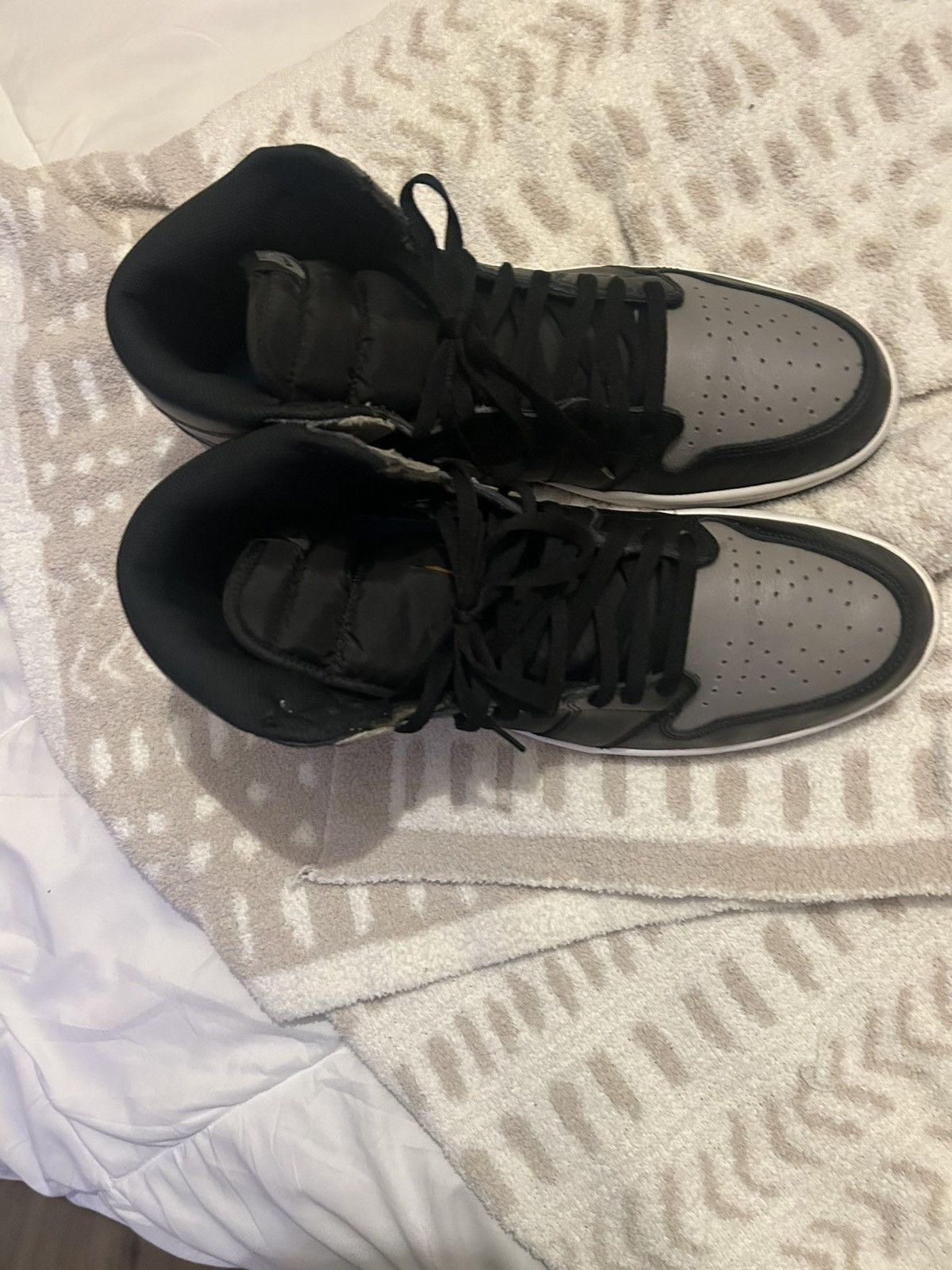 Jordan Brand Air Jordan 1 high shadow Size US 15 / EU 48 - 6 Thumbnail