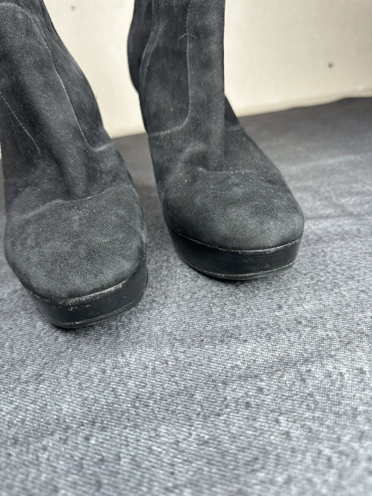 Sergio Rossi Sergio Rossi Suede Ankle Boots High Heel Platform Size 39.5 Size US 8.5 / IT 38.5 - 11 Thumbnail