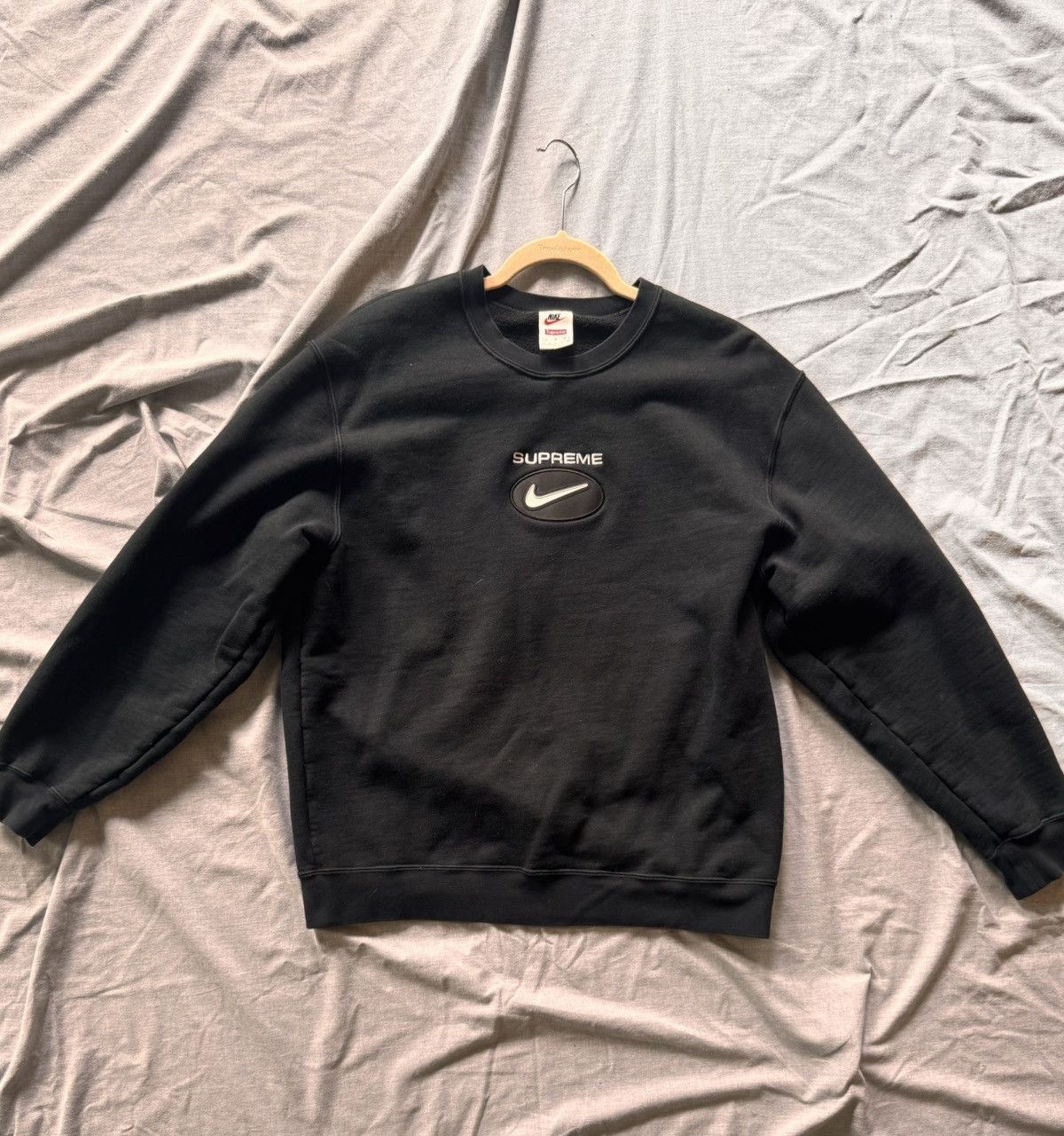 Nike × Supreme Jewel Crewneck Size US L / EU 52-54 / 3 - 1 Thumbnail
