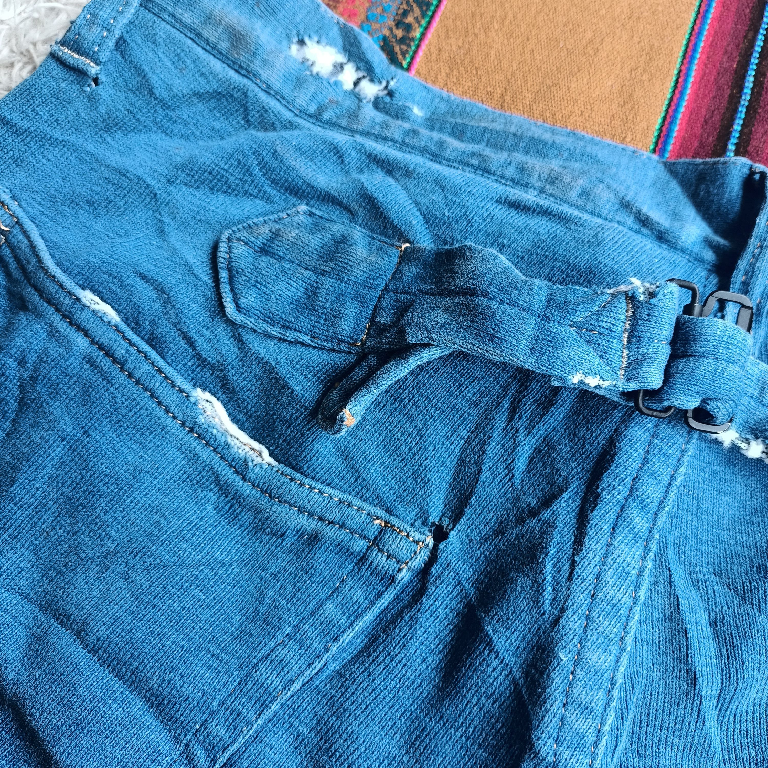 TALKING ABOUT THE ABSTRACTION Talking About The Abstraction buckle back ripped pants Size US 31 - 16 Thumbnail