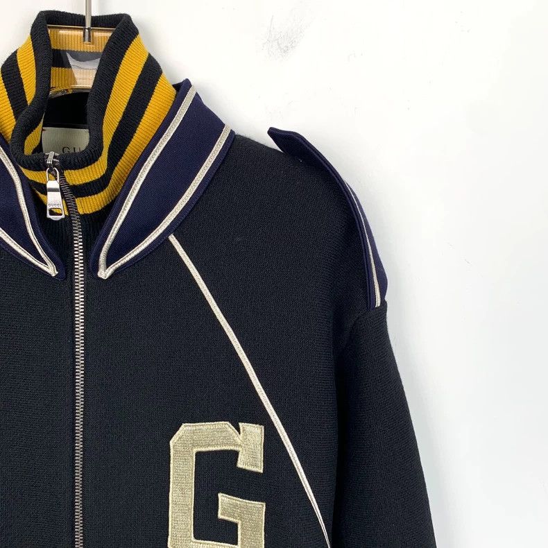 Gucci Gucci Color block side logo printed lapel zipper jacket 250 Size US S / EU 44-46 / 1 - 3 Thumbnail