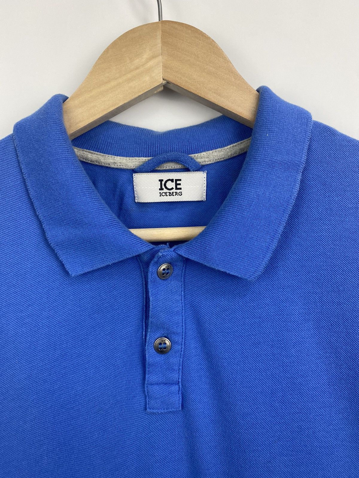 Iceberg 🇺🇸 Vintage 90s Iceberg Polo T-Shirt Rare Retro Hype Y2K Size US M / EU 48-50 / 2 - 6 Thumbnail