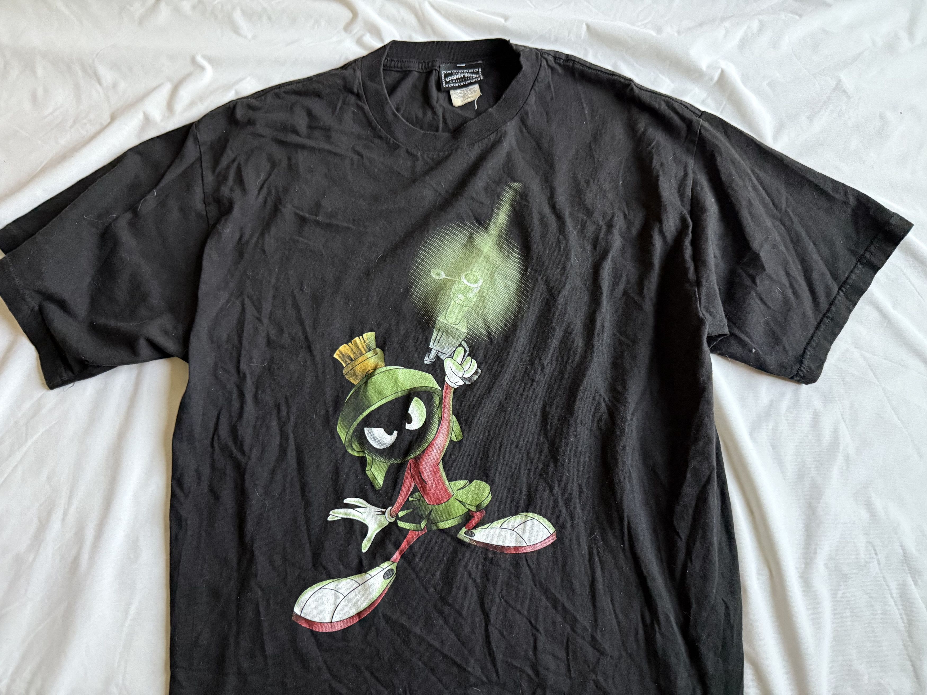 Vintage Vintage Marvin the Martian T-Shirt Size XL Looney Tunes Size US XL / EU 56 / 4 - 2 Thumbnail