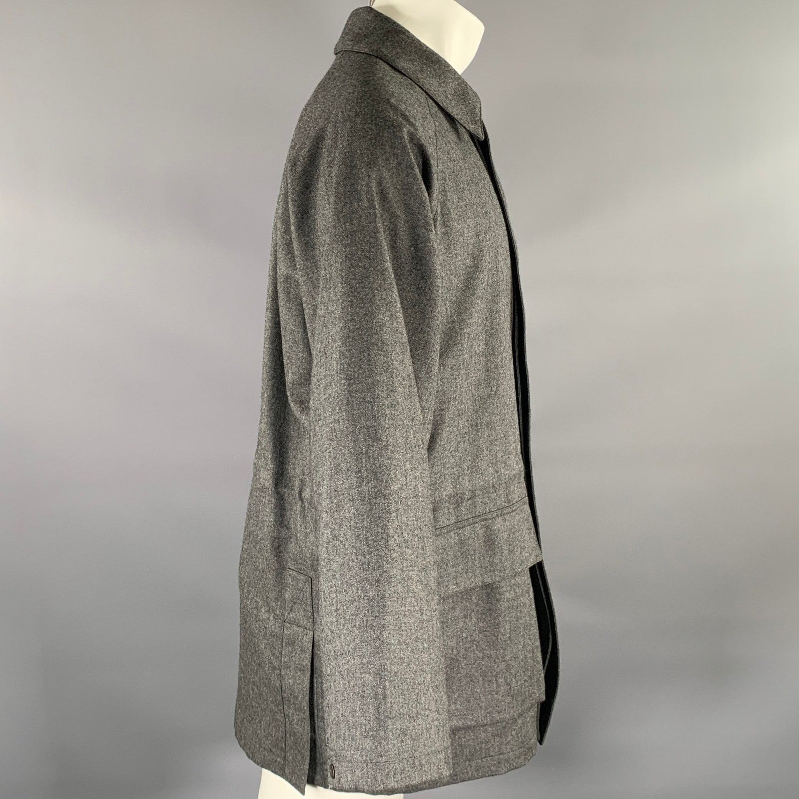 Other MARIO VALENTE Size 36 Grey Wool Hidden Placket Coat Size US S / EU 44-46 / 1 - 2 Thumbnail