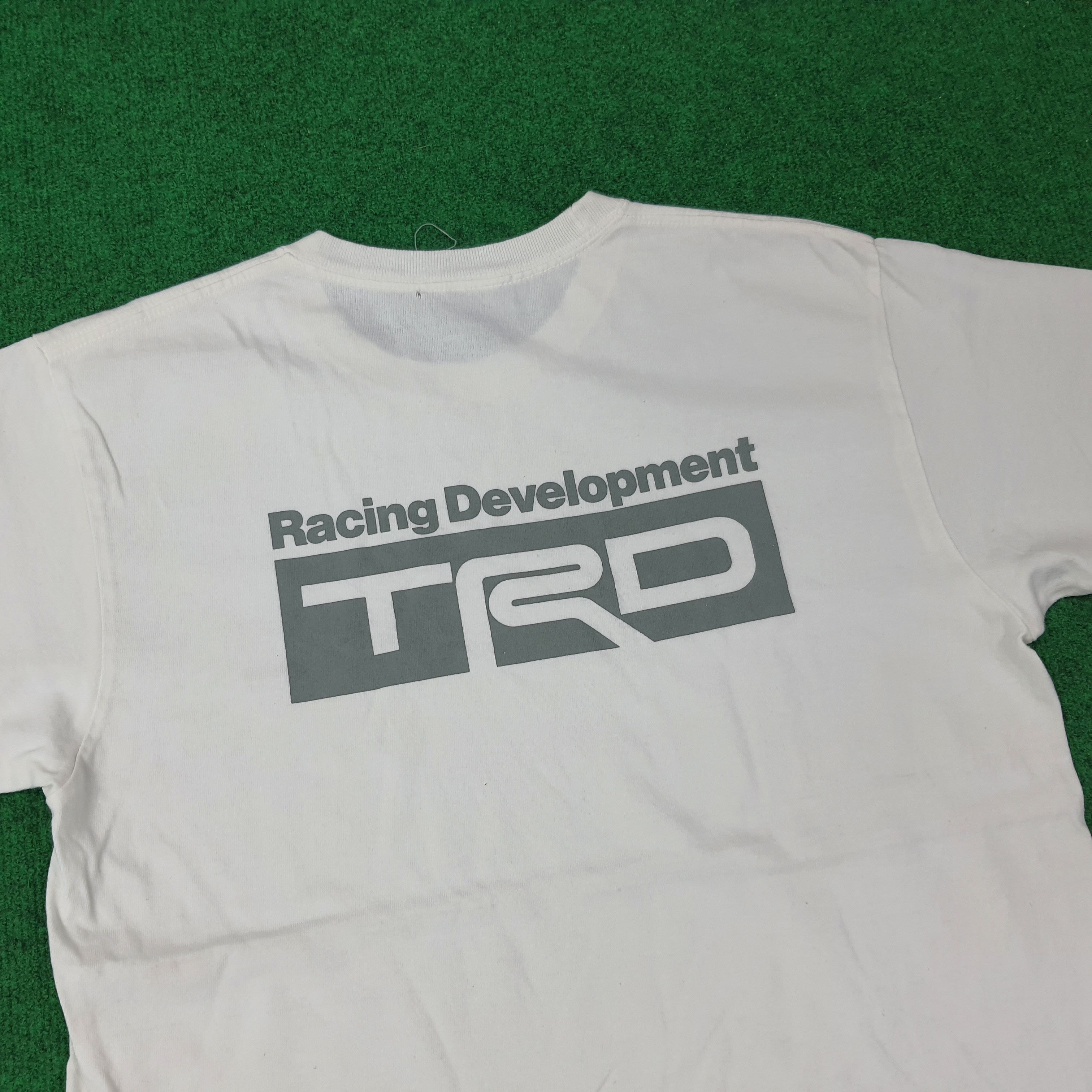 Japanese Brand Vintage TRD Toyota Racing Motorsports Tshirt C267N24 Size US M / EU 48-50 / 2 - 2 Thumbnail